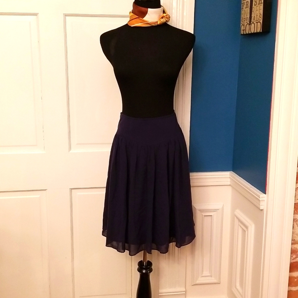 Anthropologie Odille gathered silk knee-length skirt size 10